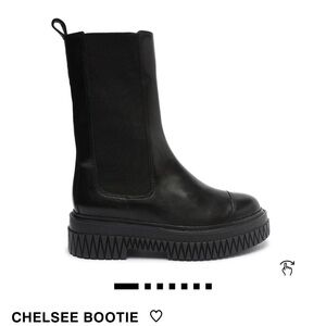 Schultz Black Leather Chelsee Boot